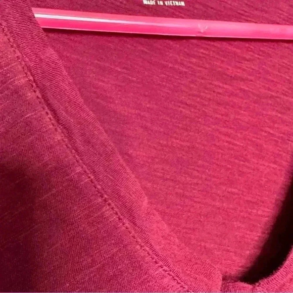 Madewell T-Shirt V-Neck Front  Pocket Burgundy Size Extra Small - Picture 11 of 16